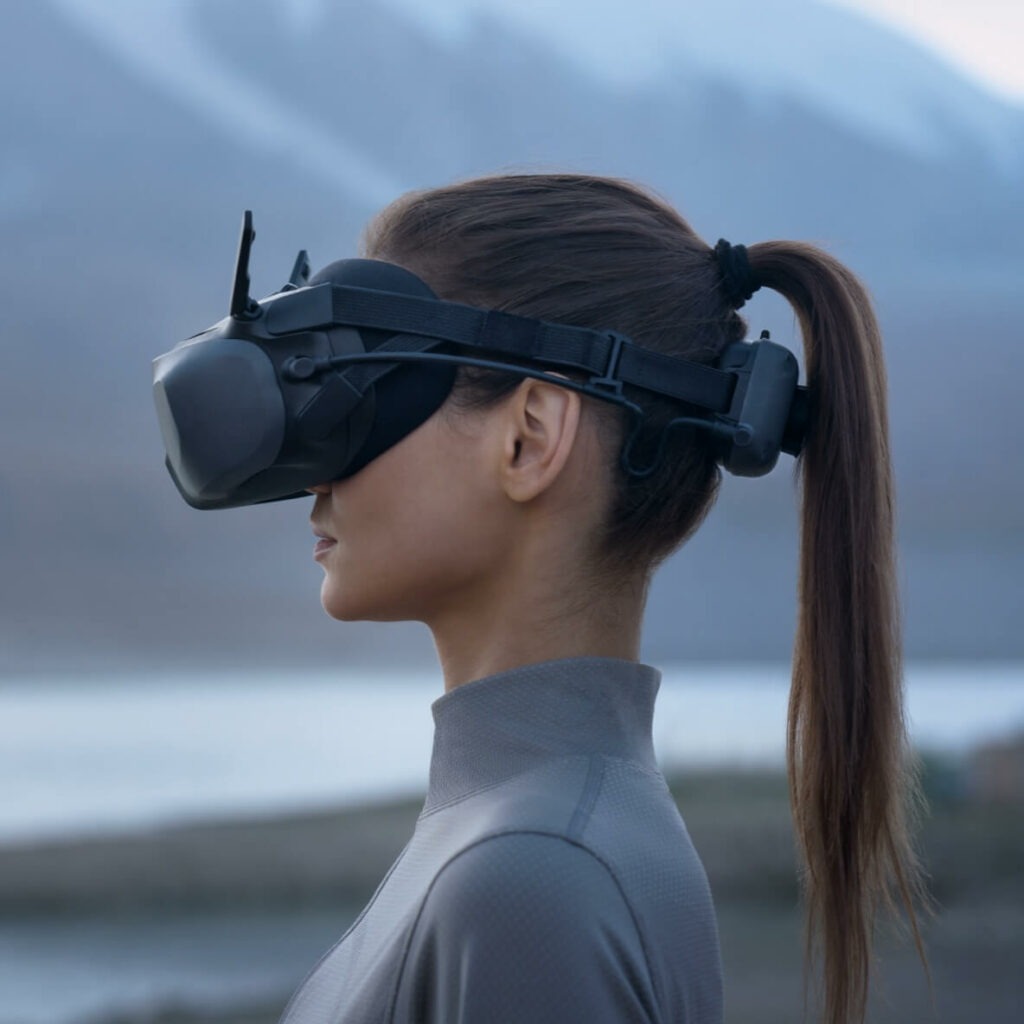 DJI Goggles N3 – FPV Goggles with ultra-clear display and low-latency video transmission
